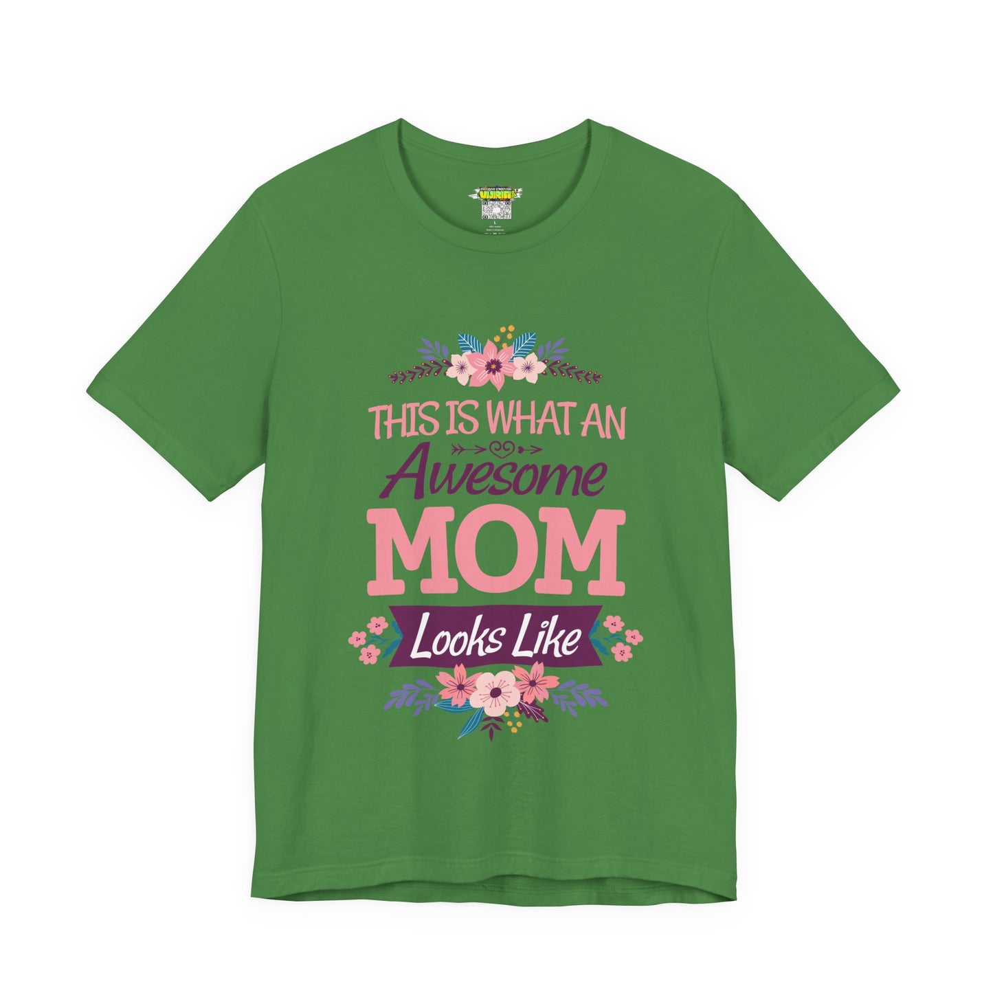 Awesome Mom  Short Sleeve Tee, Gift for Moms, Mother's Day Shirt, Family Theme Tee, Floral Design Top, Casual Style Tee
