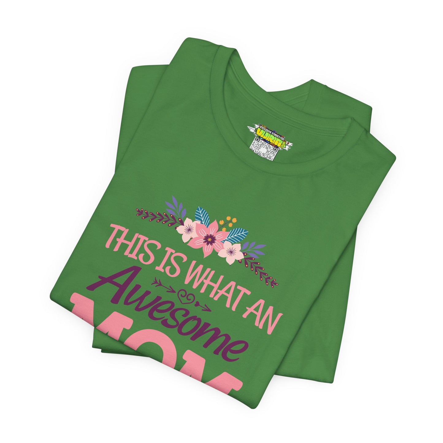 Awesome Mom  Short Sleeve Tee, Gift for Moms, Mother's Day Shirt, Family Theme Tee, Floral Design Top, Casual Style Tee